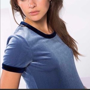 LIANA Blue Plush Ringer Short Sleeve - Sz Small💙